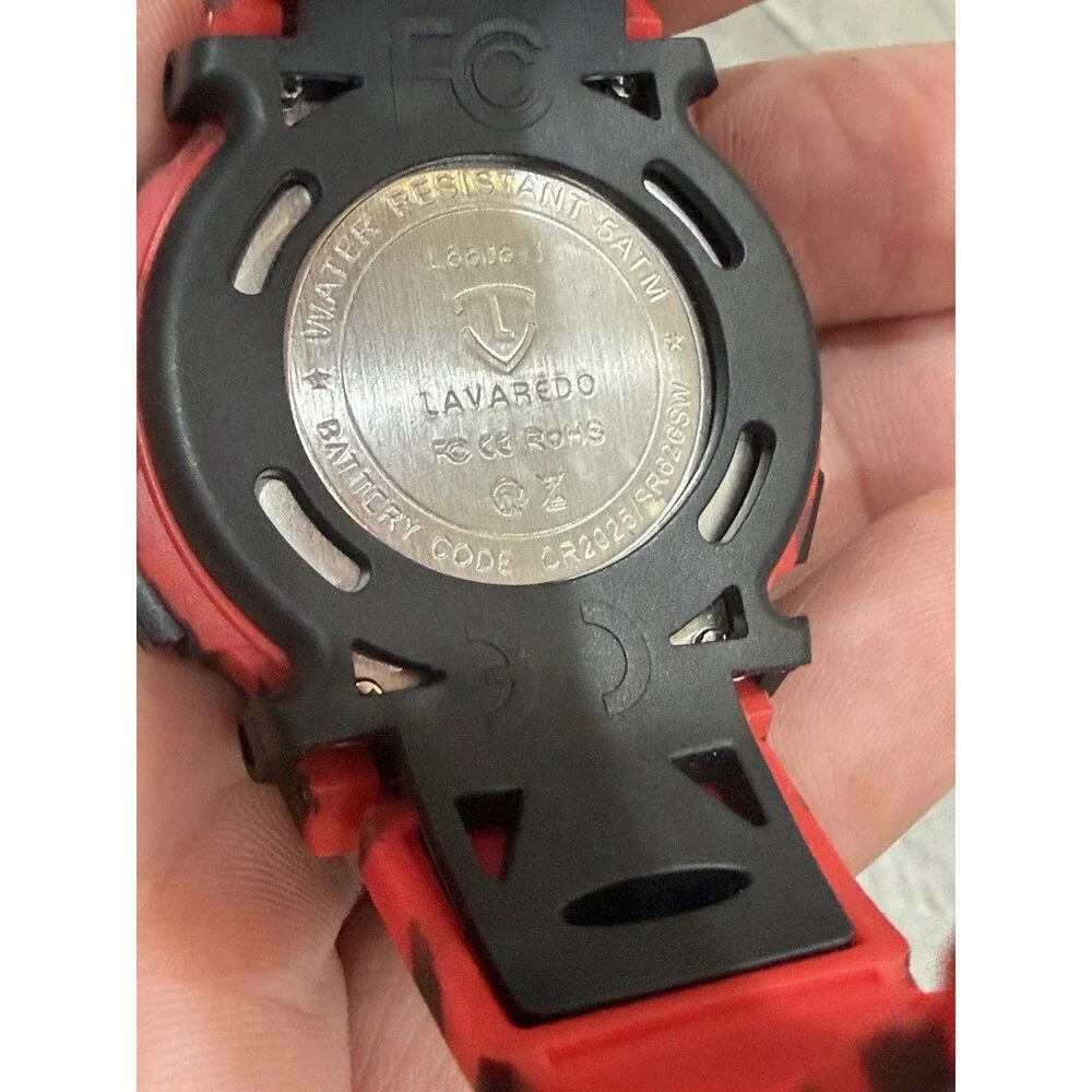 Lavaredo Digital Sport Watch 44mm Red Camo Alarm Chronograph WR 164FT